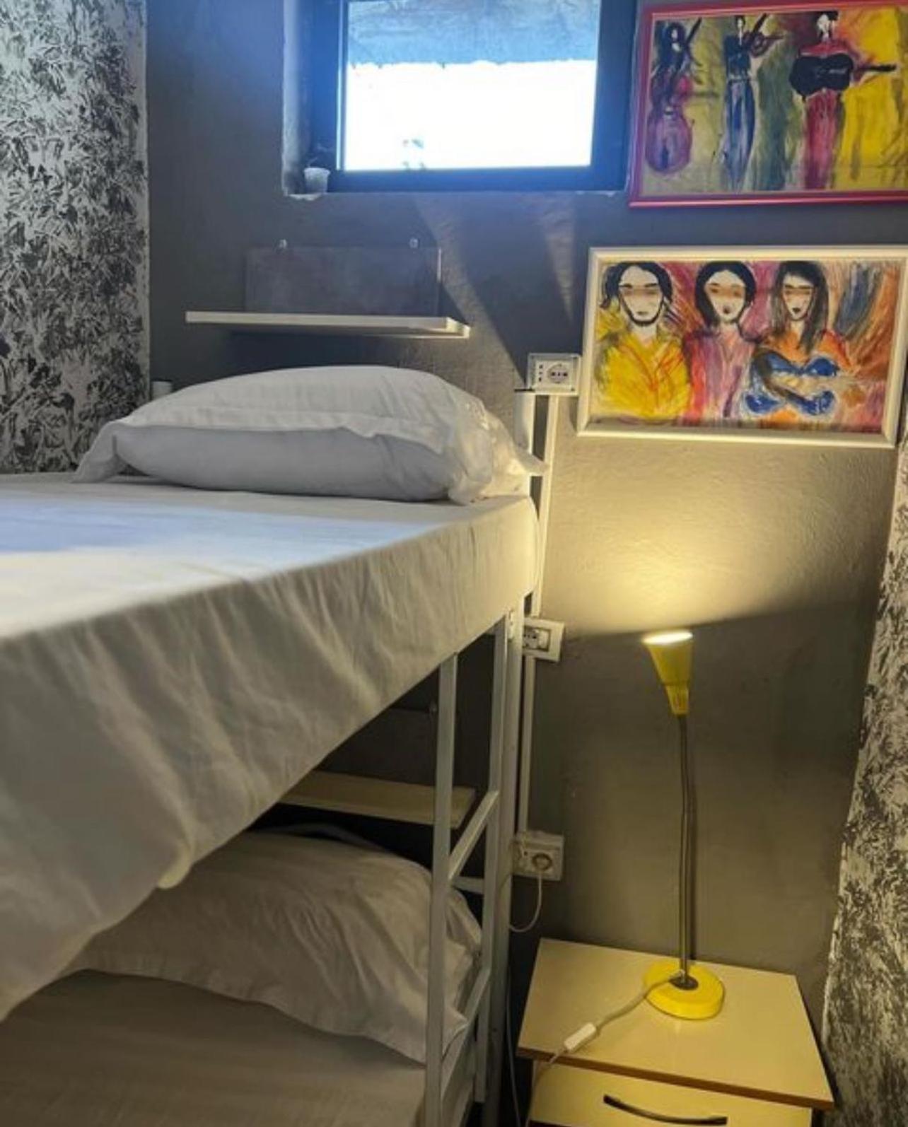 Hoja Hostel Тирана Экстерьер фото